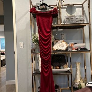 Windsor slinky burgundy mermaid dress